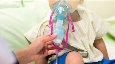 استطلاع يظهر استياء الشباب من تدهور حال الرعاية الصحية بالولايات المتحدة