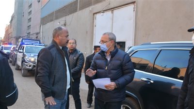 استجابة لشكوى المواطنين.. محافظ القليوبية يوجه بتشكيل لجنة لمتابعة موقف 5 مباني مخالفة بحي شرق شبرا 