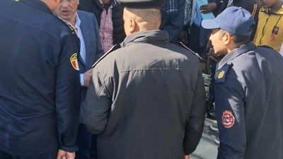 مدير أمن الأقصر يقود حملة أمنية لمتابعة حالة الانضباط بمعديات الأهالي بالنيل