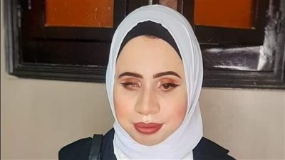 طاقة وليست إعاقة.. مروة سعيد طالبة كفيفة تواجه التنمر بالنجاح