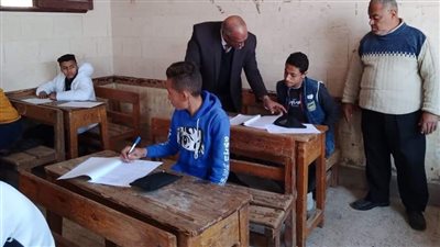 اليوم.. طلاب الشهادة الإعدادية بالقليوبية يؤدون امتحان مادتي العلوم والتربية الدينية 