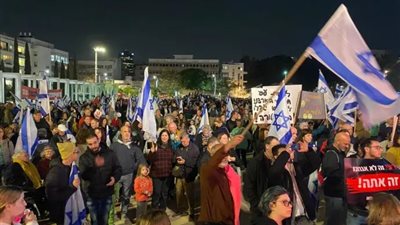 مقتل وإصابة 3 إسرائيليين في إطلاق نار بالضفة الغربية 