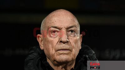 شوبير: فيريرا عاد وأحكم سيطرته على لاعبي الزمالك وصبحي سيشارك بديلًا لعواد