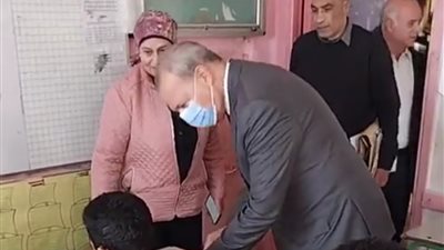 محافظ القليوبية يتابع سير امتحانات الشهادة الإعدادية بكفر شكر | صور 