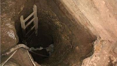 مصرع موظف وضبط نجار انهارت عليهما حفرة أثناء التنقيب عن الآثار بسوهاج