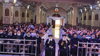 الأنبا دانيال يترأس لقاء لخدام أخوة الرب والافتقاد بالمعادي