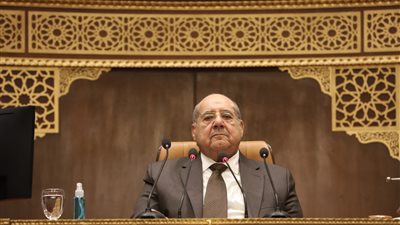 رئيس مجلس الشيوخ في الجلسة الافتتاحية: أديتم الأمانة وأسهمتم بدور محوري في إثراء التشريع