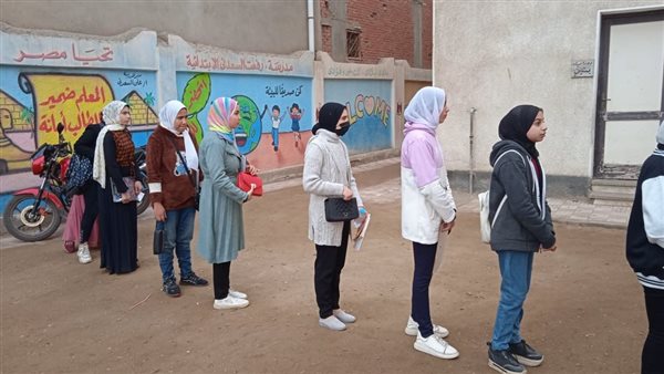 انطلاق امتحانات نصف