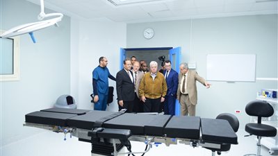 وزير التعليم العالي: المستشفيات الجامعية بسوهاج أجرت أكثر من 17 ألف عملية جراحية في 3 أشهر
