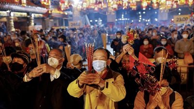 الصين: ارتفاع عدد وفيات فيروس كورونا إلى 13 ألف حالة خلال 8 أيام