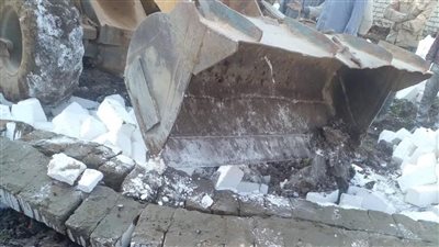 إزالة 8 حالات تعدٍ على الأراضي الزراعية في قريتين بمركز المنيا