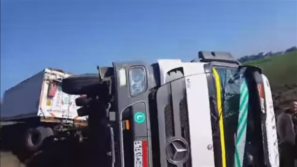 انقلاب سيارة نقل