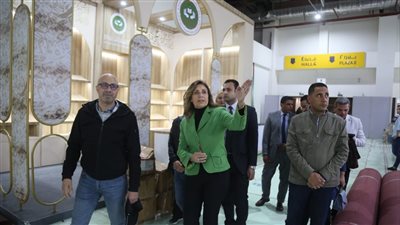 يشهد تنظيم رحلات للأسر.. وزيرة الثقافة تتفقد التجهيزات النهائية لمعرض الكتاب قبل افتتاحه الأربعاء المقبل | صور