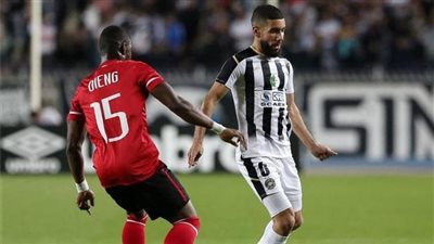 الزمالك يكثف مفاوضاته لضم قندوسي.. ويعرض مبلغا جديدا لحسم الصفقة