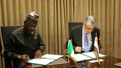 توقيع مذكرة تفاهم بين وزارتي الكهرباء المصرية والنيجيرية لدعم التعاون المشترك