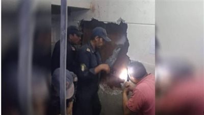 الحماية المدنية تنقذ 3 سيدات بعد احتجازهن داخل أسانسير بقصر النيل