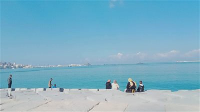 طقس مستقر مع انعدام فرص سقوط الأمطار بالإسكندرية اليوم