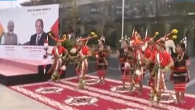 موجز أخبار مصر اليوم| السيسي يصل إلى الهند للمشاركة في احتفالات الجمهورية.. والأعلى للإعلام ينعى علام عبد الغفار