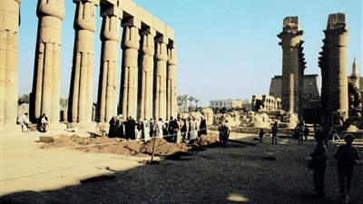 أسرار جديدة بخط اليد في الذكرى الـ34 لاكتشاف خبيئة معبد الأقصر