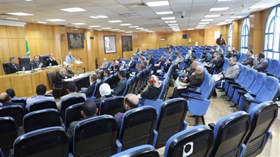 نائب محافظ المنيا يوجه برفع درجة الاستعداد تحسبًا لسوء أحوال الطقس