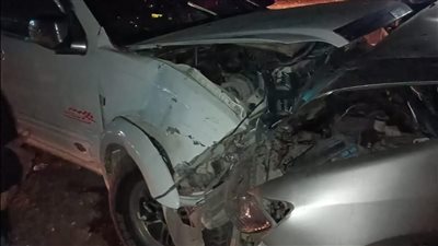 إصابة 8 أشخاص في حادث تصادم بين سيارتين بالبحيرة