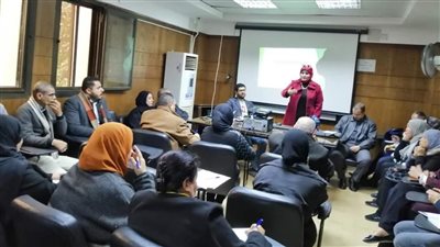 بمشاركة 600 فريق طبي.. صحة المنيا تطلق حملة طرق الأبواب للتطعيم ضد كورونا