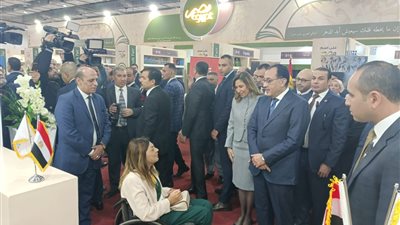 القومي للإعاقة يستقبل رئيس الوزراء في جناحه بمعرض القاهرة الدولي للكتاب