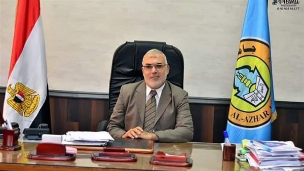 الدكتور حمدي أحمد 