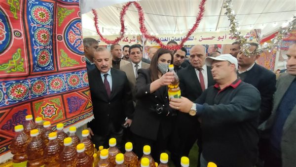 افتتاح معرض أهلا