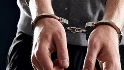 حبس صيدلي مالك صيدلية شهيرة بالمنصورة لاتهامه بالتجارة في المواد المخدرة