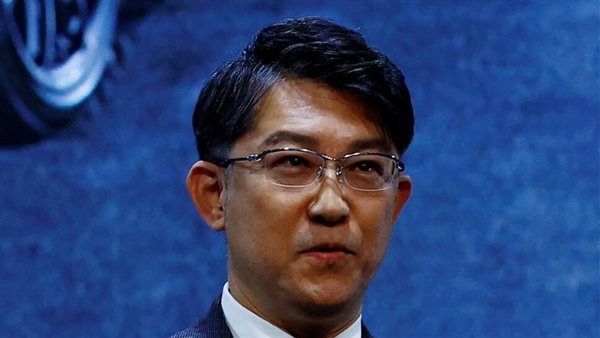  كوجي ساتو، المدير