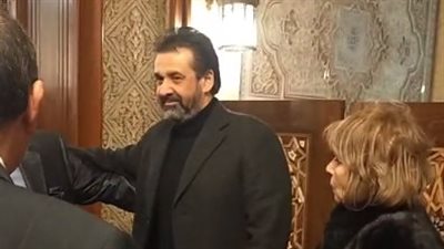 كريم عبد العزيز أبرز الحضور في عزاء سامي شرف سكرتير جمال عبد الناصر | بث مباشر