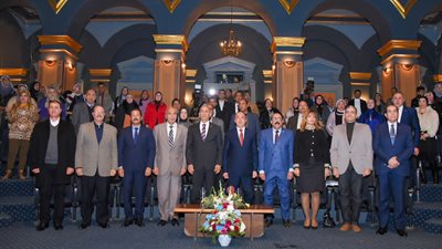  محافظ الإسكندرية: التاريخ لا ينسى تضحيات رجال الشرطة