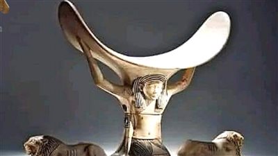 توضع تحت رأس المومياء.. تعرف على رمزية مساند الرأس في مصر القديمة 