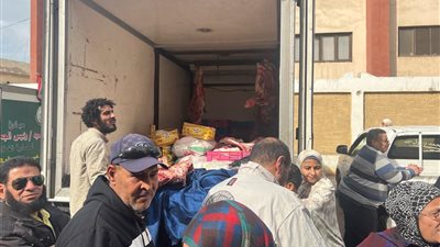 بتخفيضات تصل لـ40%.. الزراعة تطلق قافلة منافذ متحركة إلى بني سويف | صور