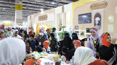 رياض الأطفال بقطاع المعاهد الأزهرية يطلق 9 مبادرات للتوعية بالبيئة في معرض الكتاب