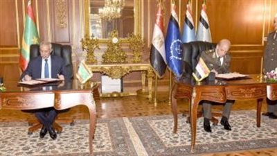 وزير الدفاع يلتقى نظيره الموريتاني لبحث التعاون العسكري بين البلدين 