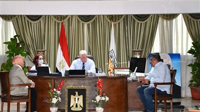 محافظ جنوب سيناء يطلق مسابقة الأم المثالية التابعة لوزارة التنمية المحلية 