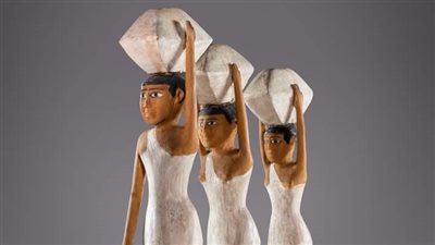 المتحف القومي للحضارة يعلن عرض 3 تماثيل لحاملات قرابين من أسيوط 