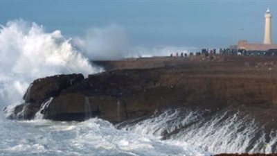 الأرصاد تحذر من طقس مساء اليوم: اضطراب شديد في حركة الملاحة البحرية والأمواج تتجاوز 4 أمتار 