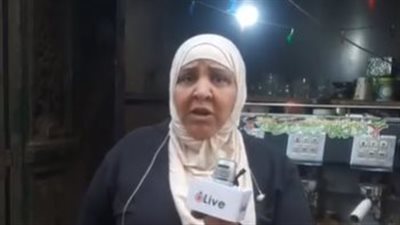 بمكنة قهوة وعجلة.. قصة كفاح أم مؤمن بائعة الشاي بميدان رمسيس| بث مباشر 