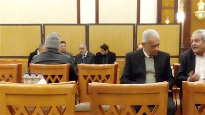 أبو العلا ماضي وجورج إسحاق يؤديان واجب العزاء في الراحل محمد نور فرحات 