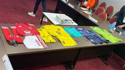 الأهلي بزيه التقليدي أمام أوكلاند سيتي في كأس العالم للأندية