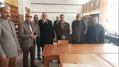 محافظ كفر الشيخ يوجه بمراعاة الدقة في التصحيح والمراجعة قبل إعلان نتيجة الإعدادية