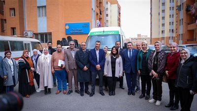 وزيرة الهجرة تتفقد قافلة طبية للأسنان بحي الأسمرات بمشاركة خبير مصري بالخارج