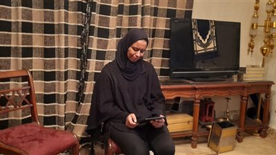 والدة طفل بالإسكندرية تتهم نجل فنان شهير بالتسبب في وفاة ابنها