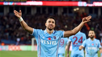 بعد تألقه مع المنتخب.. ماذا ينتظر تريزيجيه مع طرابزون عقب أسبوع الفيفا؟