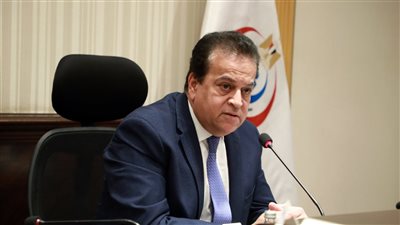 وزير الصحة ناعيا المهندس شريف إسماعيل: كان مثالا مشرفا للوطنية والوفاء