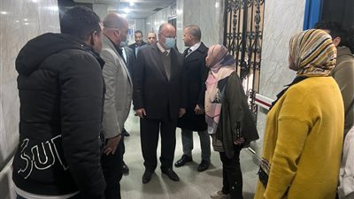 السيطرة على حريق مستشفى النور المحمدي بالمطرية.. والمحافظ يوجه بنقل المرضى للمستشفيات