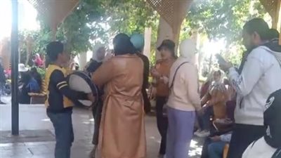 إقبال كبير من الزائرين على حديقة جزيرة النباتات بأسوان| بث مباشر